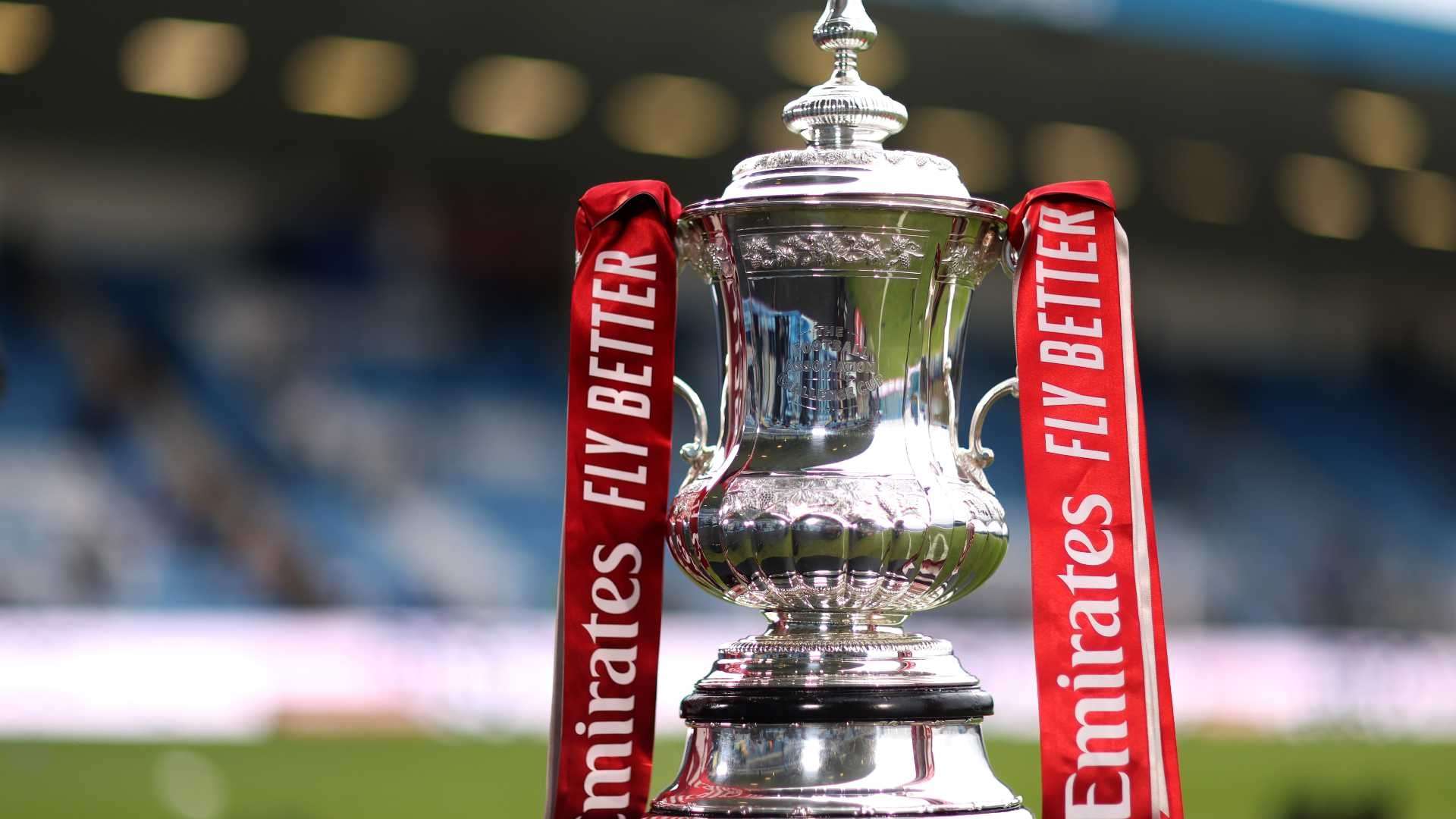 斯科拉里以 斯科拉里以